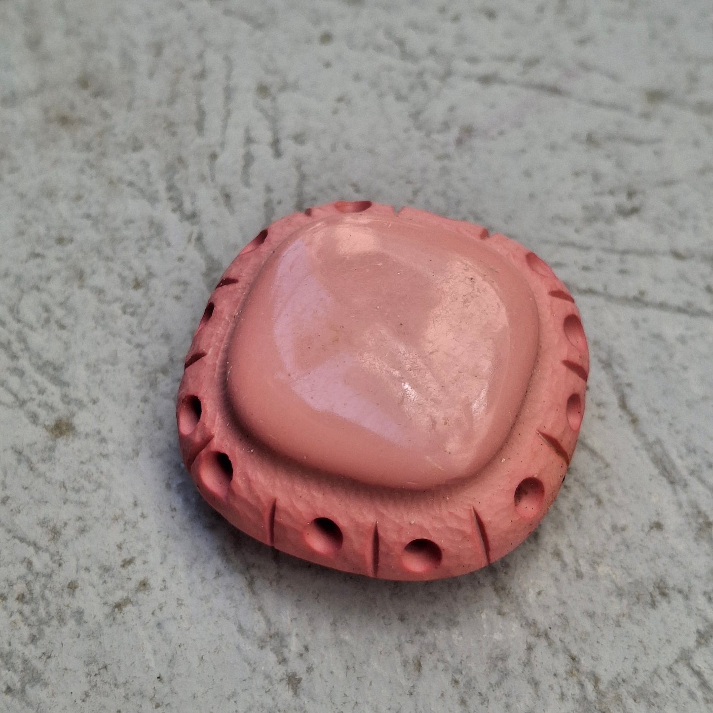 Bottone Cupola Dentellata con Gambo - rosa