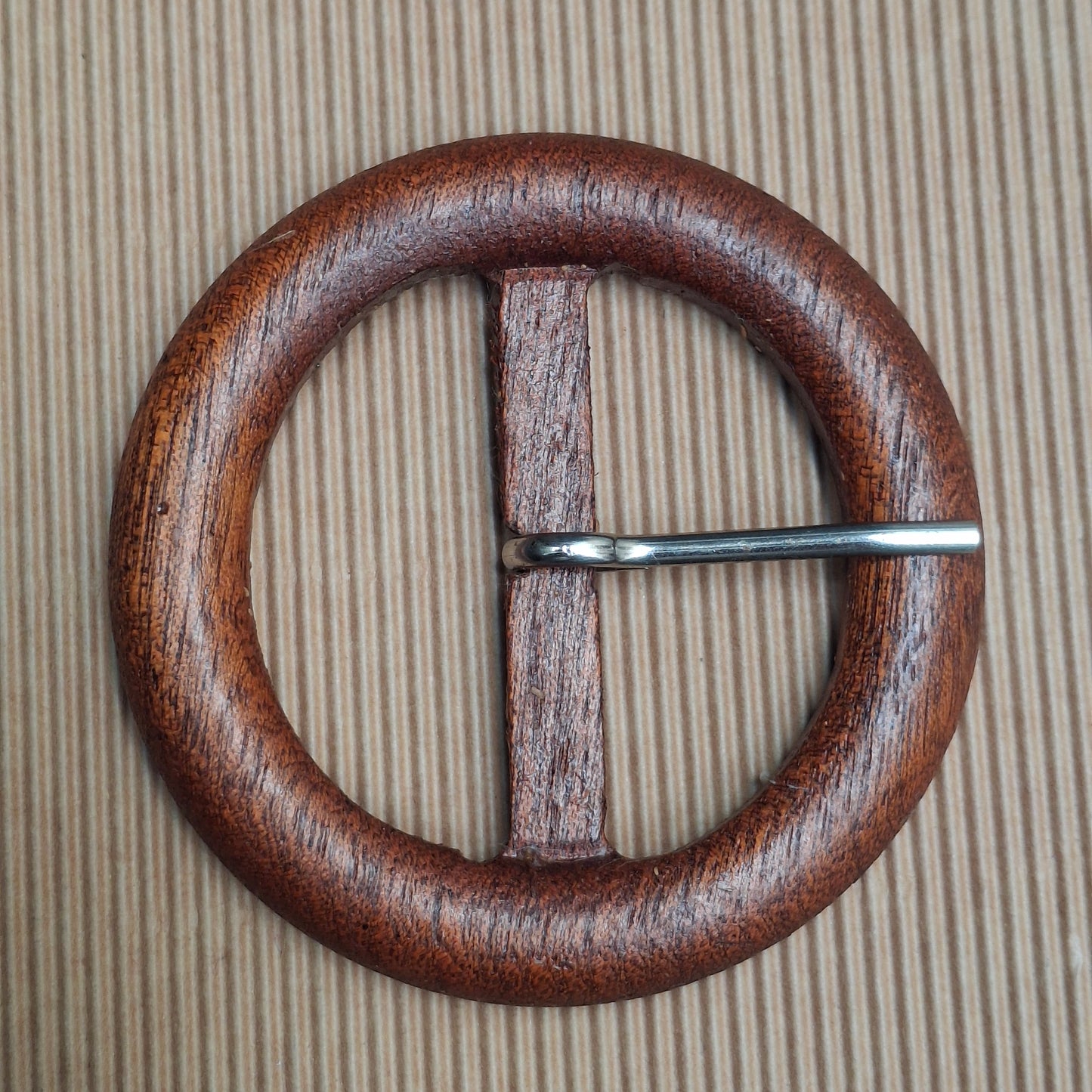 Fibbia Vintage tonda in Legno noce 30 mm