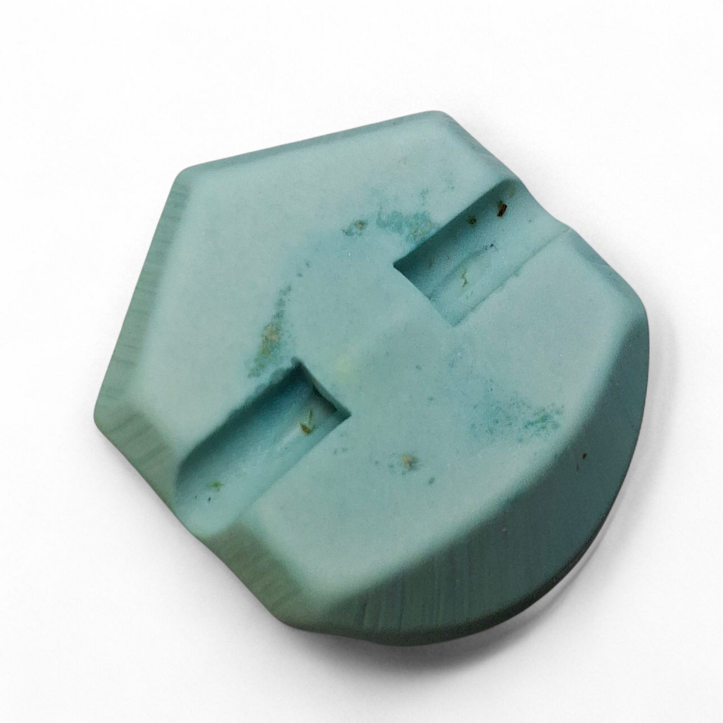 Bottone vintage in galalite verde menta chiarissimo Ø 17-25 mm – stile anni ’60/’70 #0112