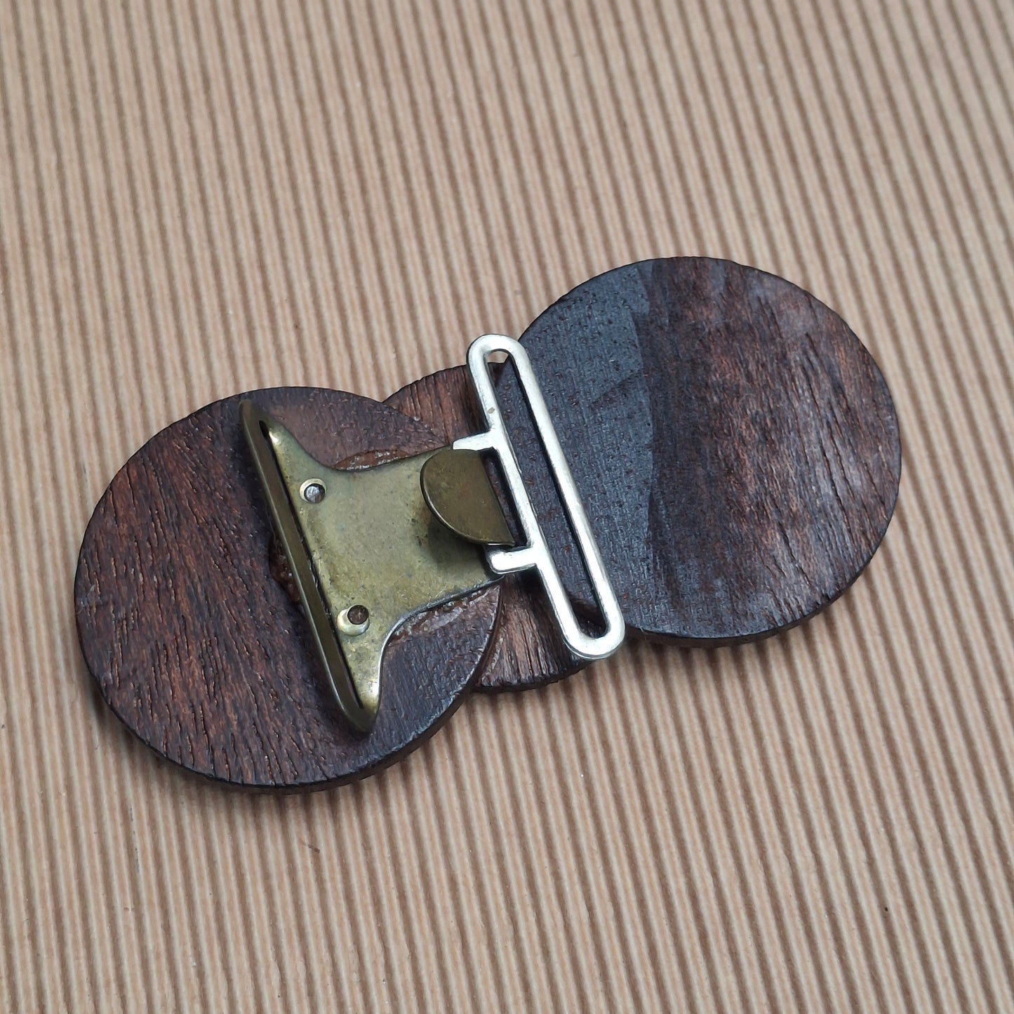 Agganciatura in legno e metallo anni 70 legno wengè 30 mm
