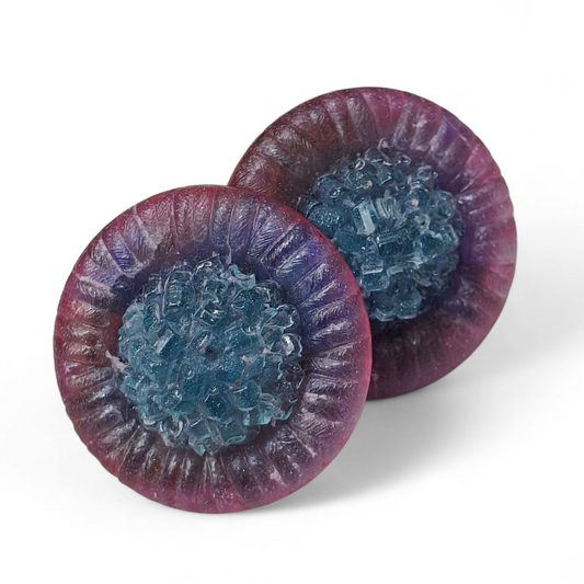 Orecchini “Indigo” in Resina – Archivio 60 Bijoux Vintage Artigianali