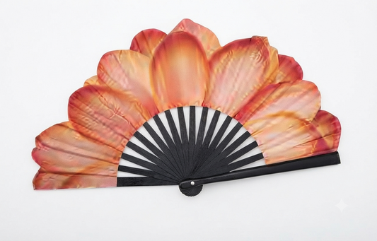 Ventaglio in legno e seta – Petali corallo