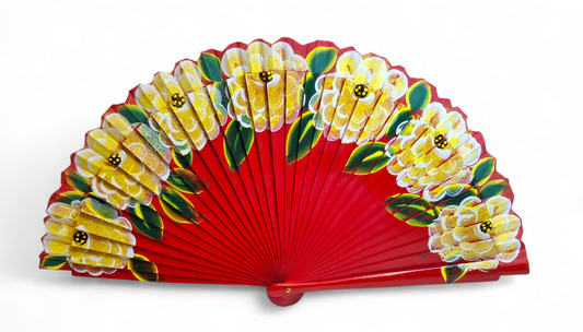 Ventaglio in legno con rose intagliate, dipinto a mano. Rosso/giallo. Apertura 42 cm. #1105/2 – bijoux artigianali Merceria R