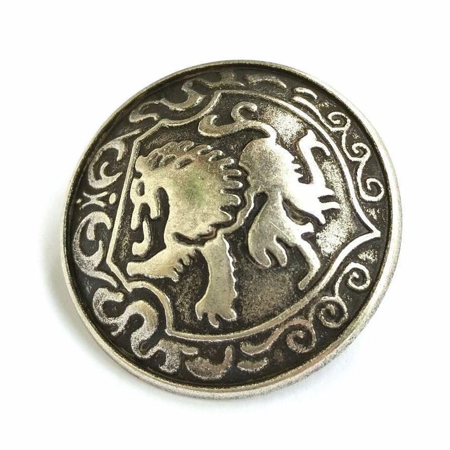 Bottone uomo in metallo con stemma leone rampante stilizzato - Merceria Rispoli