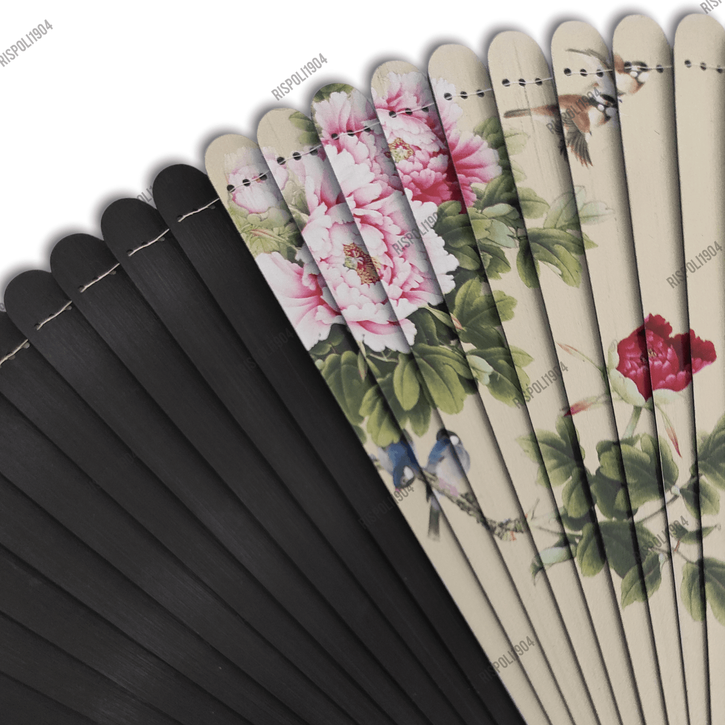 Ventaglio leggero ed elegante in bamboo con stampa digitale. Apertura 37 cm. #5107-1 - Merceria Rispoli